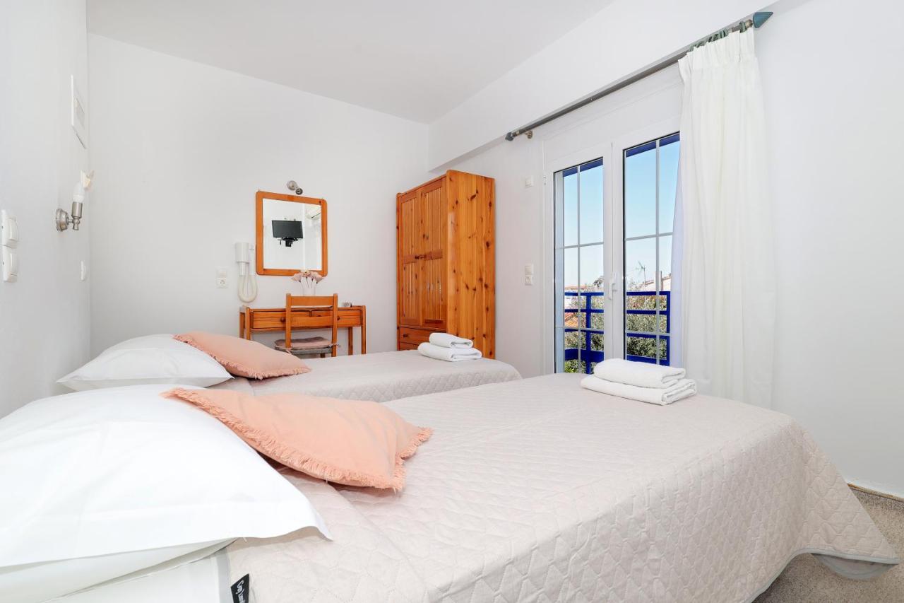 Hotel Hippocampus Perdika  Eksteriør bilde